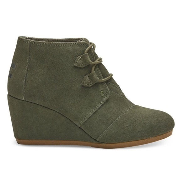 TOMS Kala Dusty Olive Green Suede Lace Up Wedge Booties Size 8.5 - Picture 2 of 8